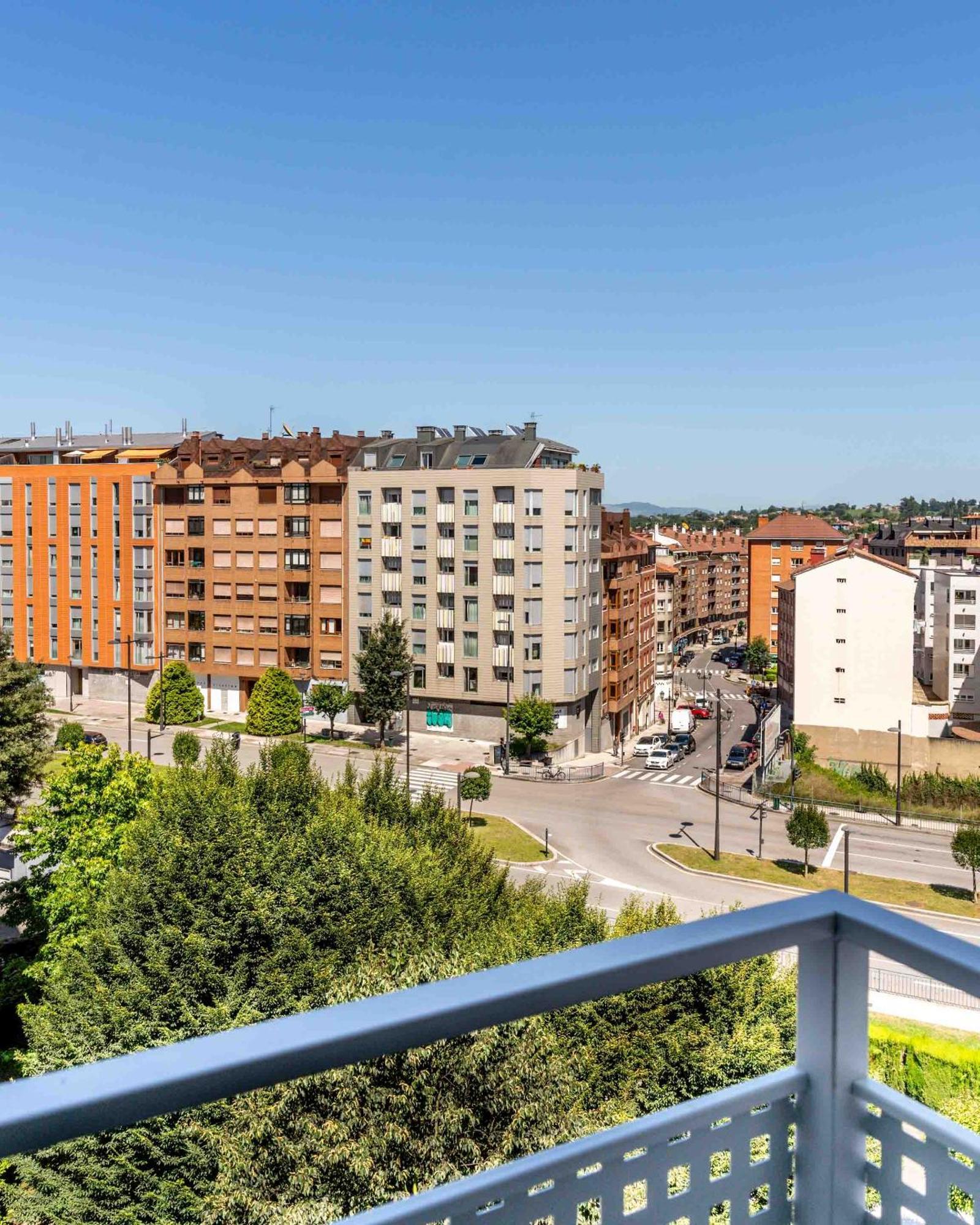 Limehome Oviedo Calle Postigo Bajo Buitenkant foto